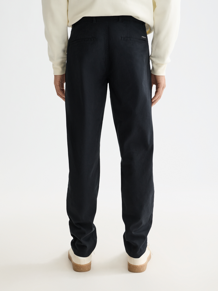 Essentials Stuart Stretch Cotton Chino