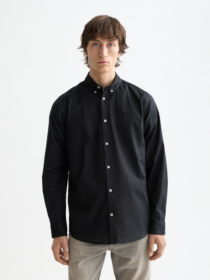Essentials Oxford Solid Shirt