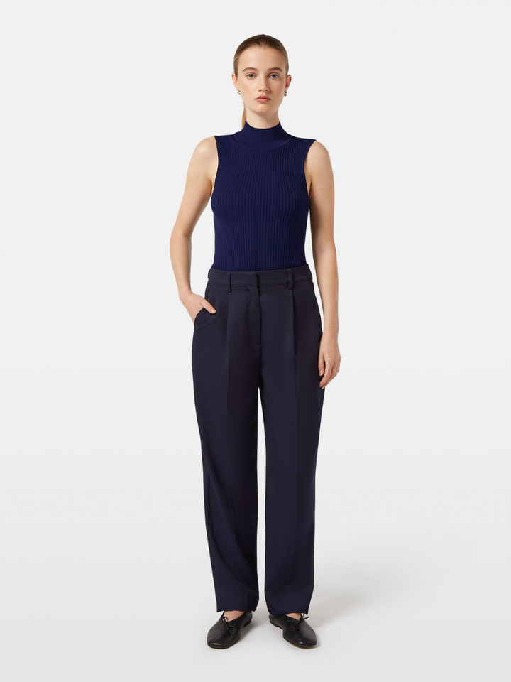 Ribbed knitted tank