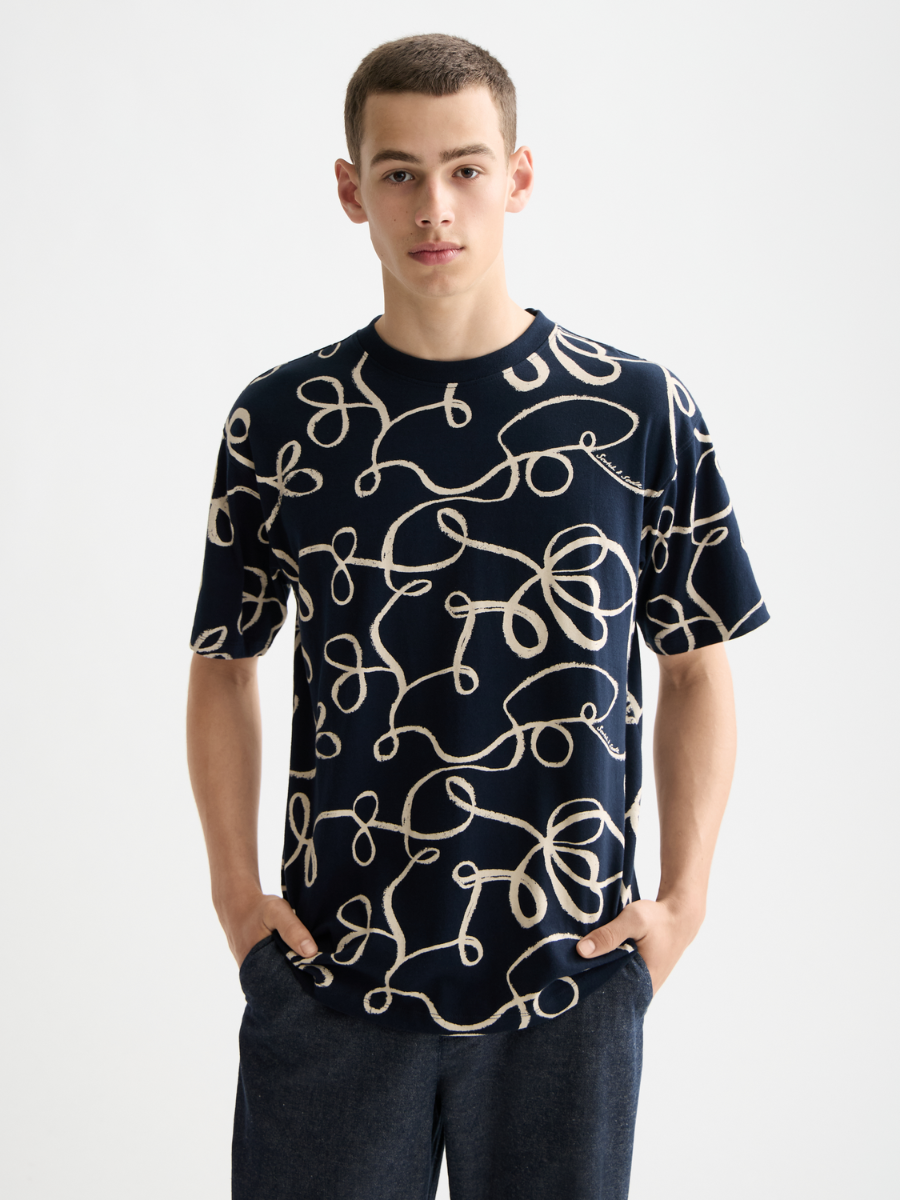 Relaxed fit allover print t-shirt