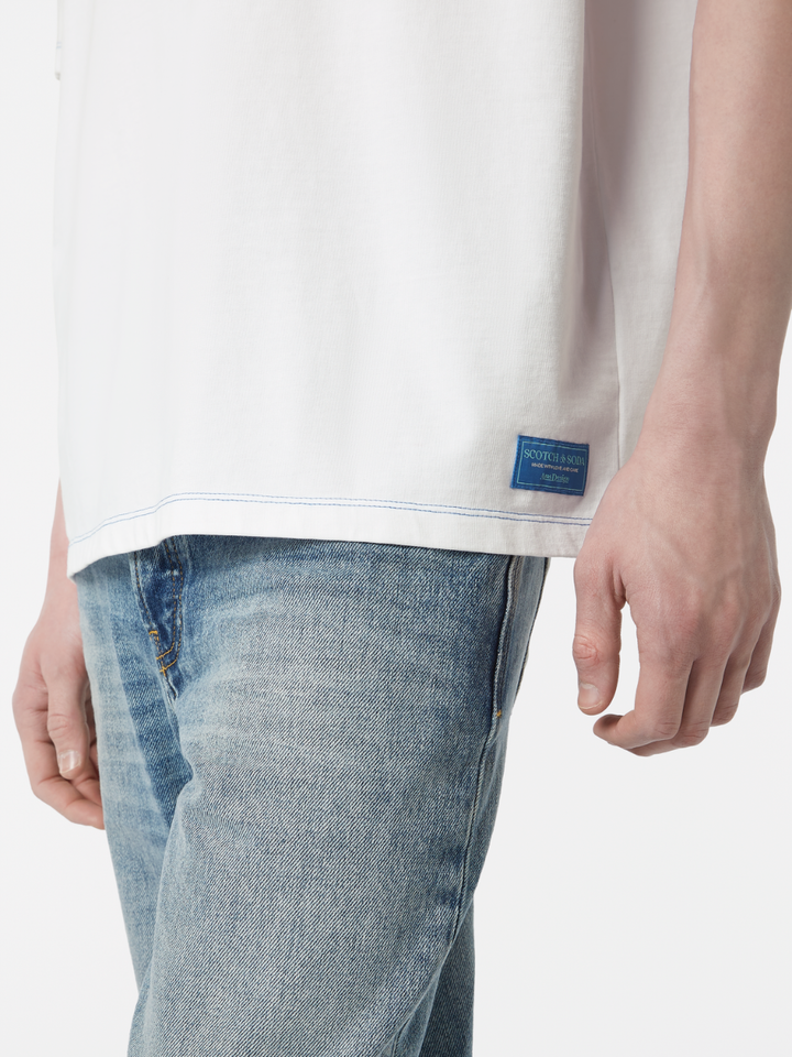 Loose-fit back artwork T-shirt