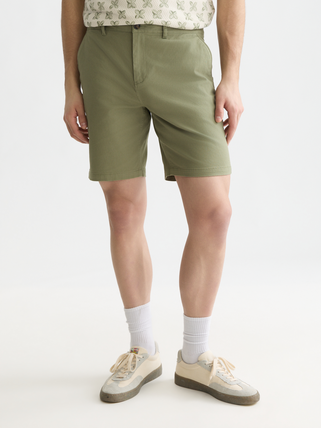 Seasonal core Stuart cotton twill regular-fit shorts