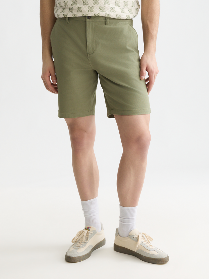 Seasonal core Stuart cotton twill regular-fit shorts