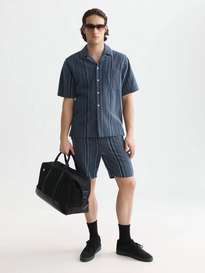 Textured relaxed-fit short sleeved shirt