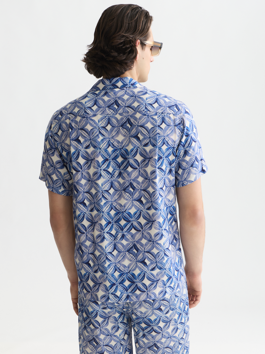 Printed viscose regular-fit short-sleeved shirt