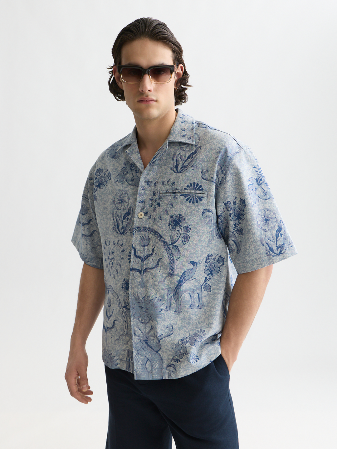 Delfts Blauw jacquard loose-fit short-sleeved shirt
