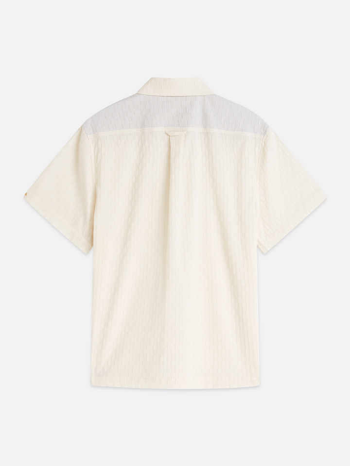 Jacquard seer-sucker regular-fit short-sleeved shirt