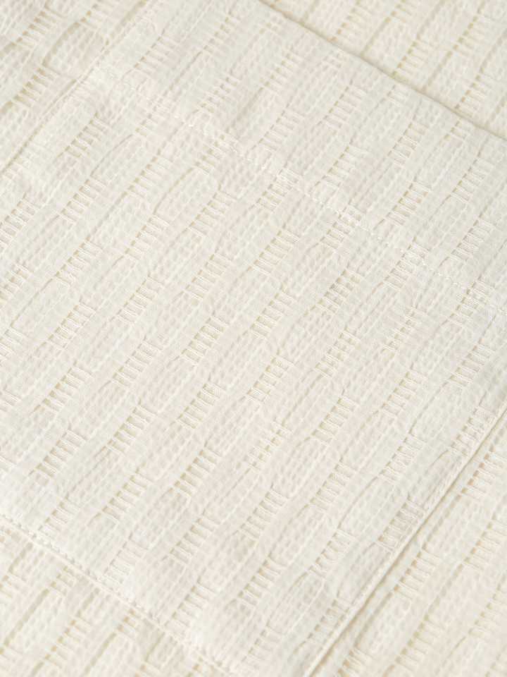Jacquard seer-sucker regular-fit short-sleeved shirt