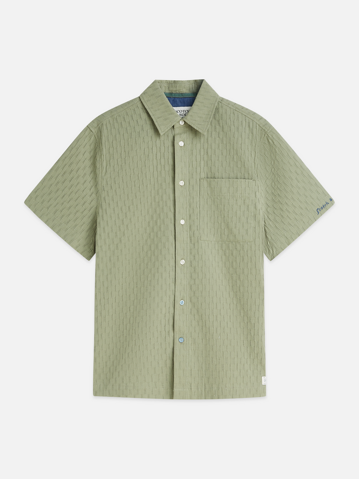 Jacquard seer-sucker regular-fit short-sleeved shirt