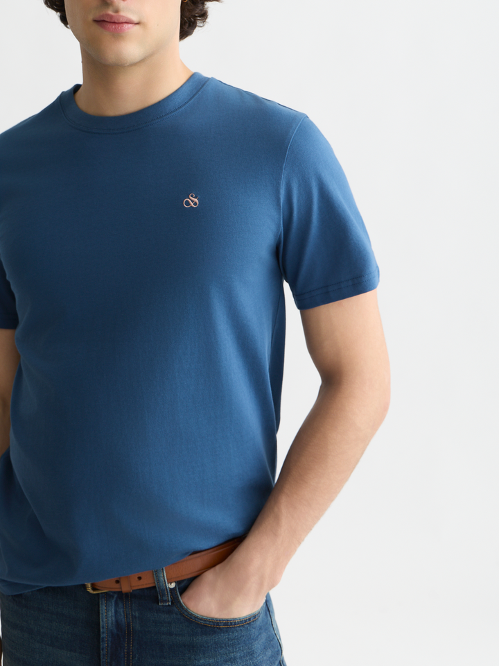 Seasonal core chest logo regular-fit T-shirt