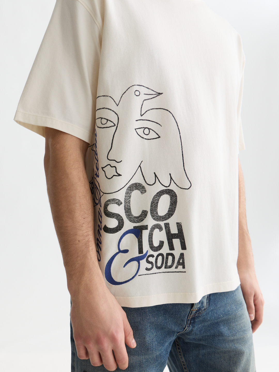 Worked-out artwork loose-fit T-shirt