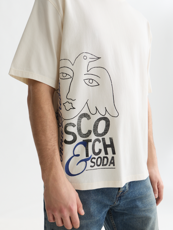 Worked-out artwork loose-fit T-shirt