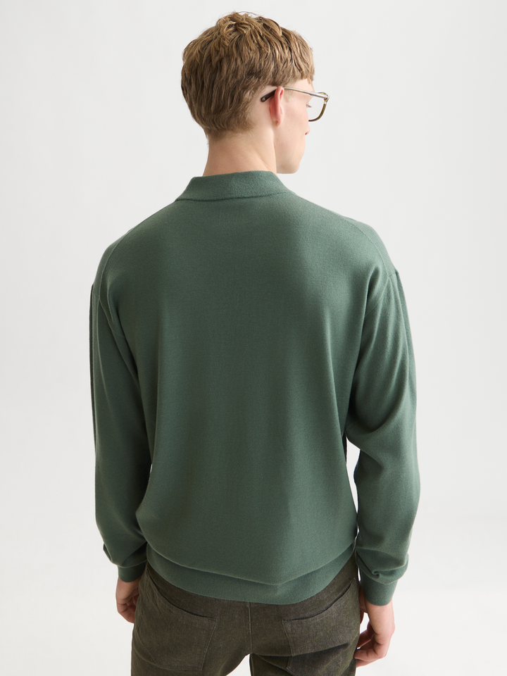 Seasonal core dropped shoulder mock neck pullover