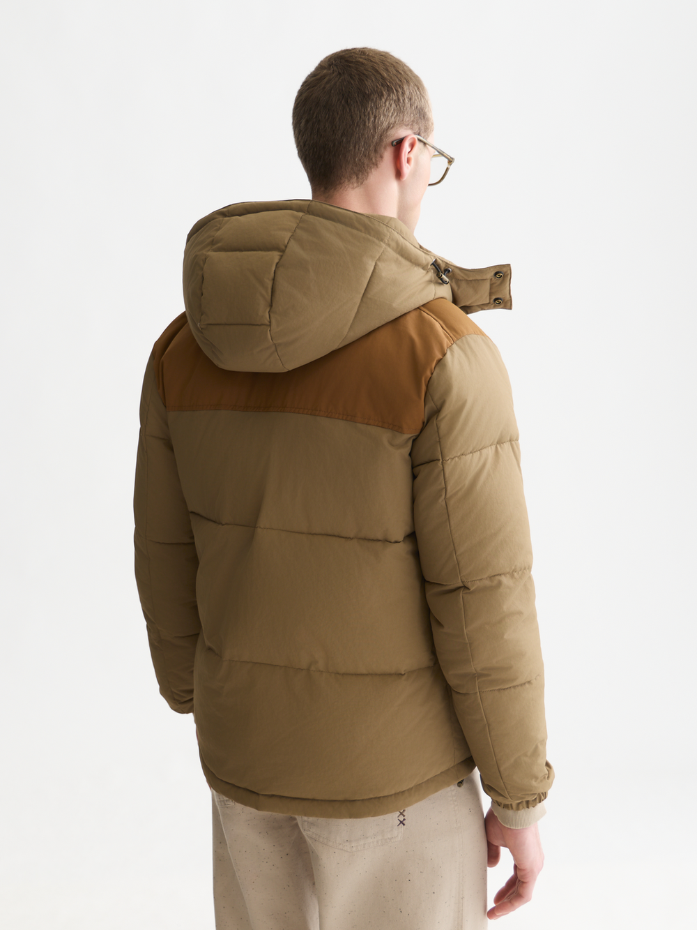 Hooded puffer jacket