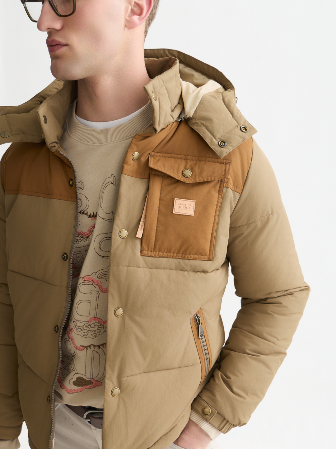Hooded puffer jacket