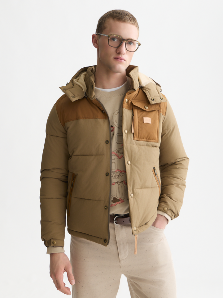 Hooded puffer jacket