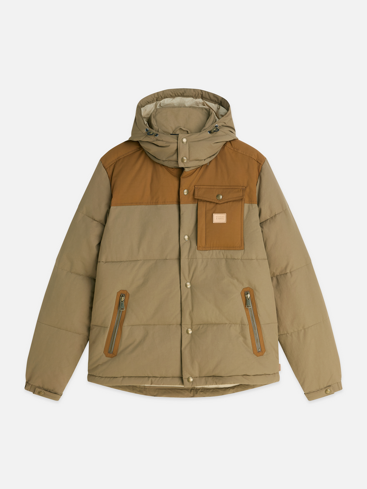 Hooded puffer jacket