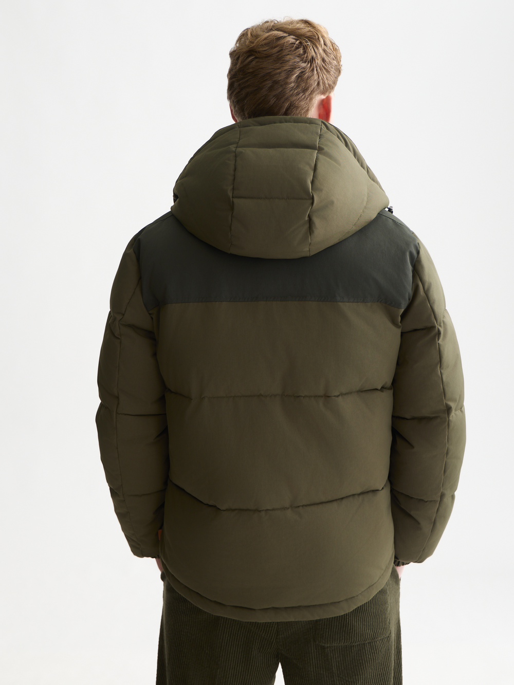 Hooded puffer jacket