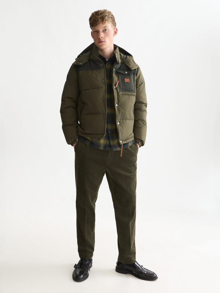 Hooded puffer jacket