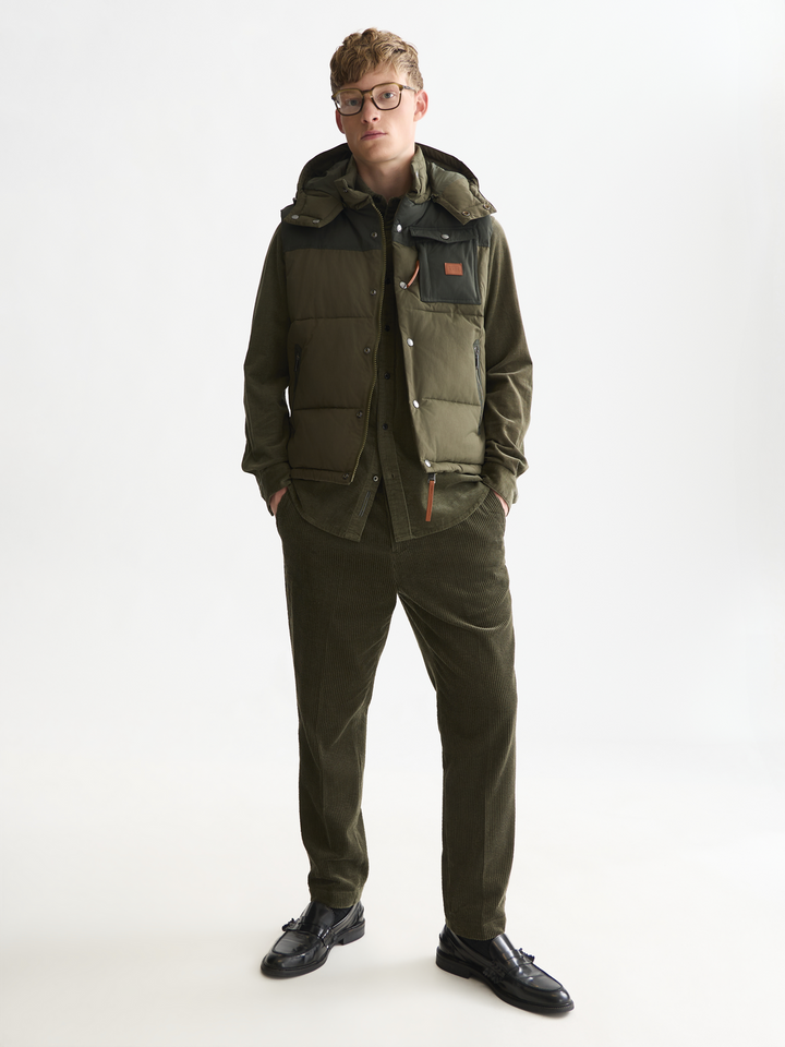 Hooded puffer vest