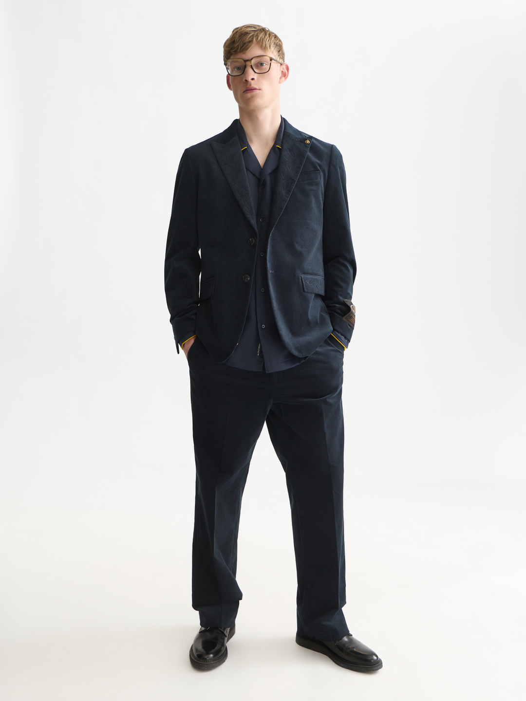Pierce embroidered velvet peak lapel blazer