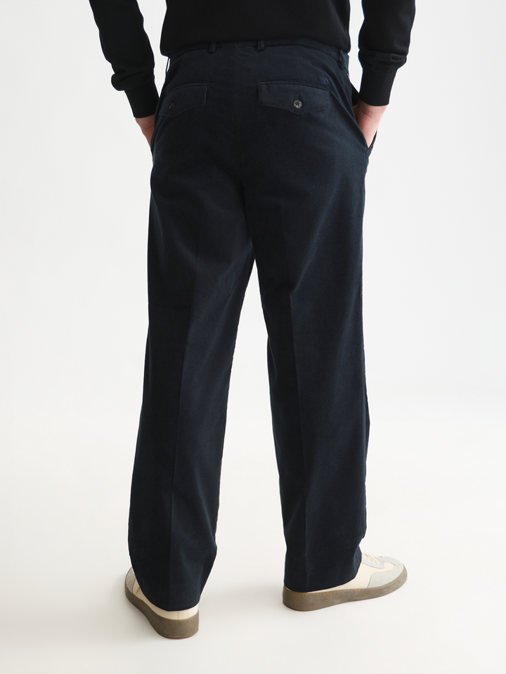 Otis soft velvet chino