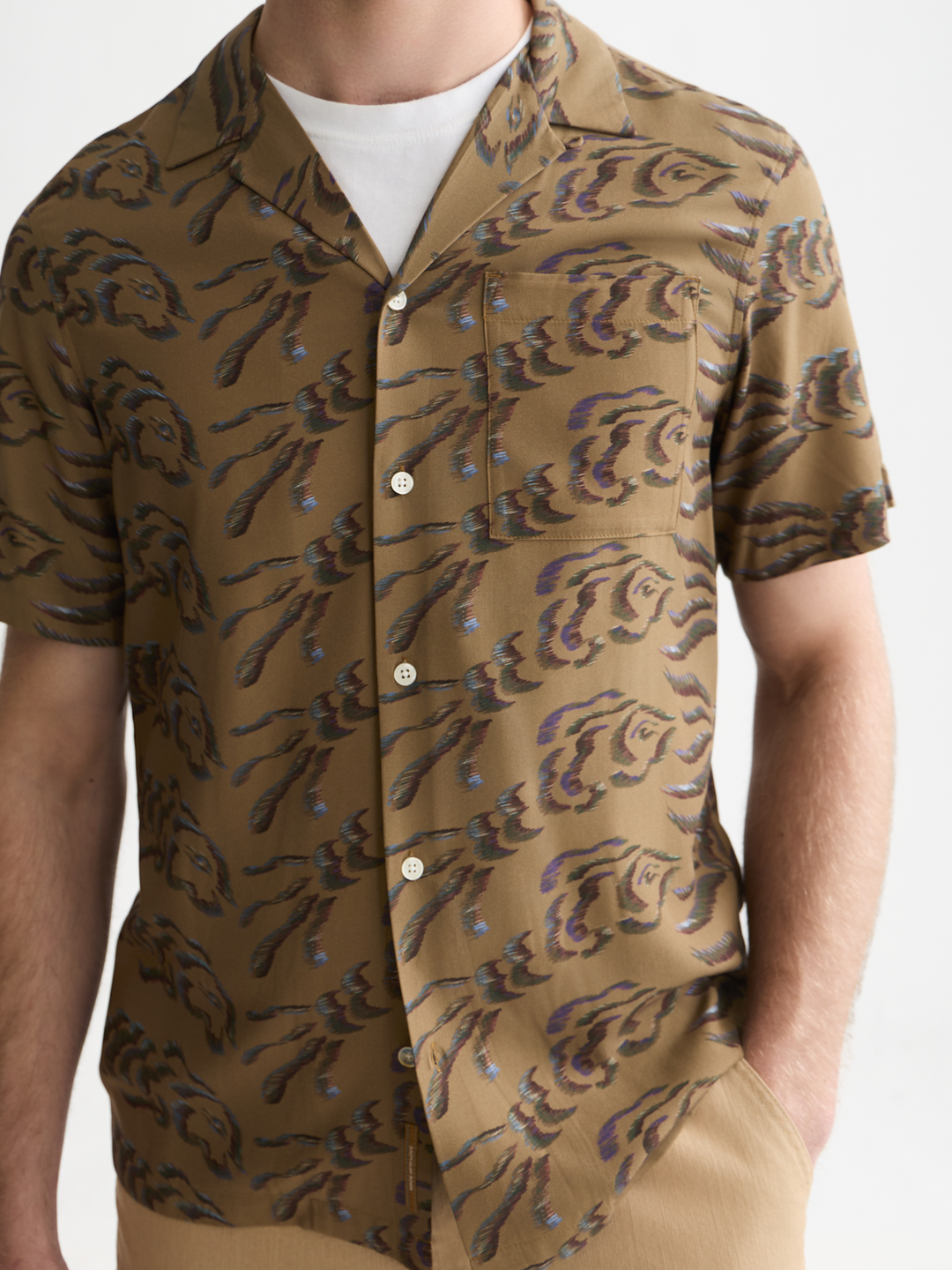 Viscose printed short sleeved regular-fit shirt