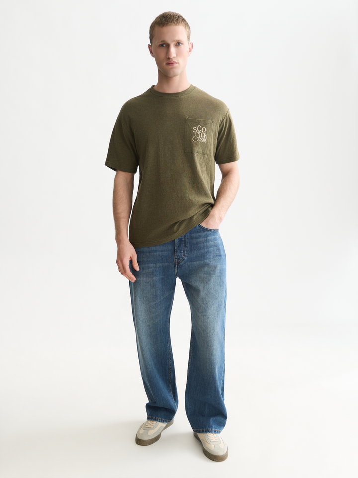 Bonded chest pocket and artwork relaxed-fit T-shirt