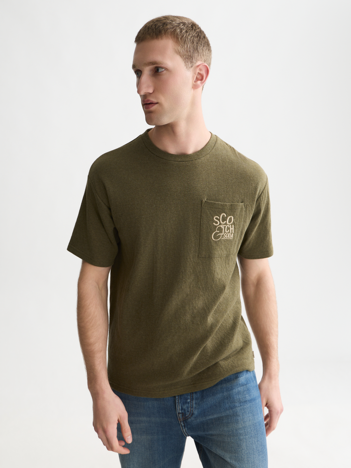 Bonded chest pocket and artwork relaxed-fit T-shirt