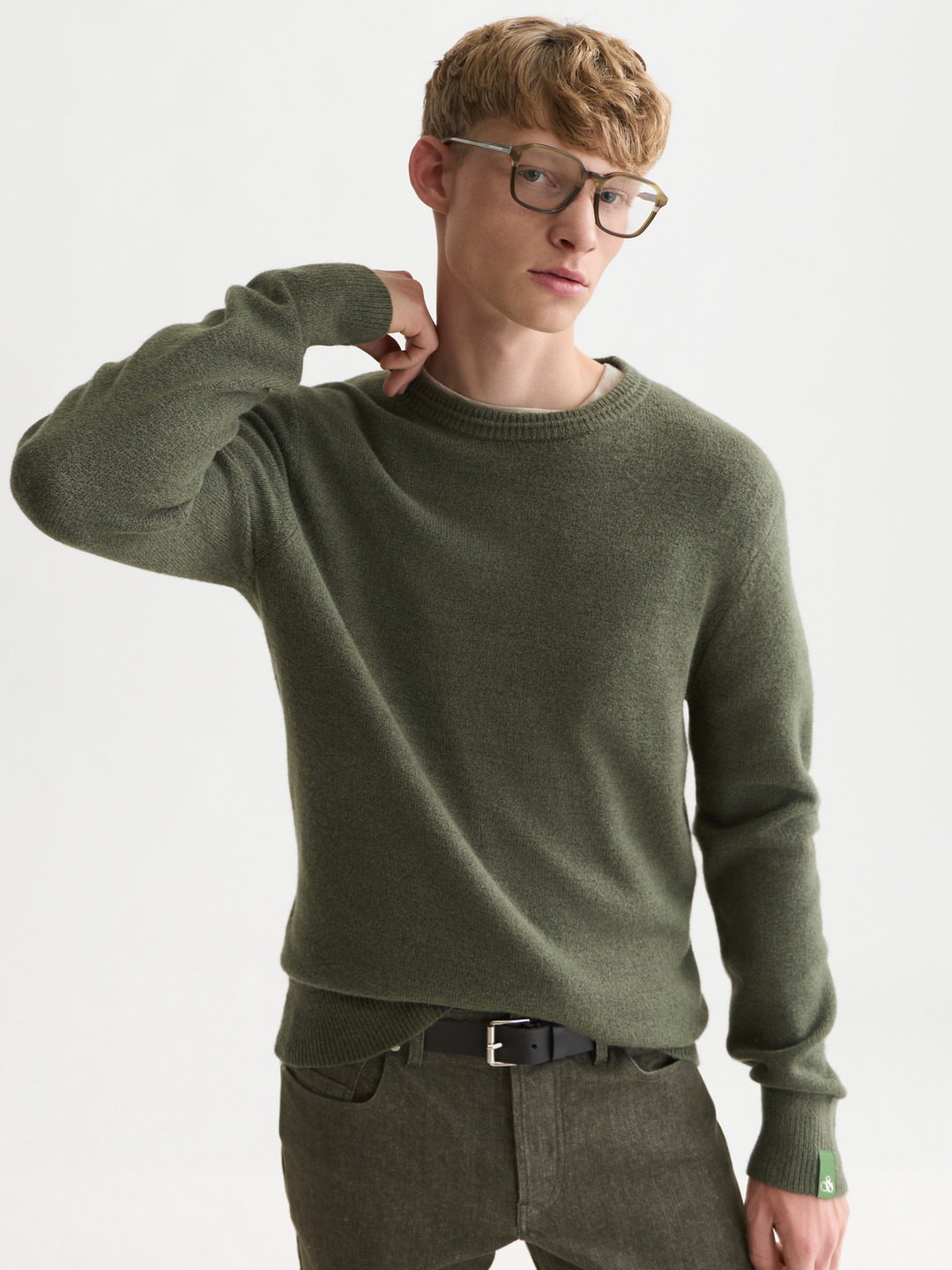 Soft knit regular-fit pullover