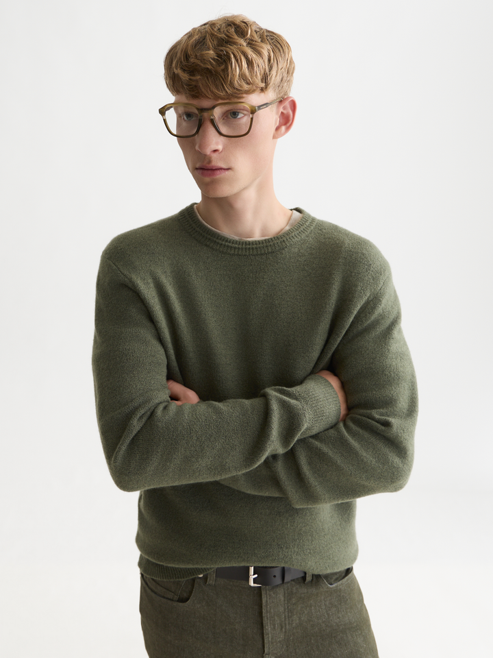 Soft knit regular-fit pullover
