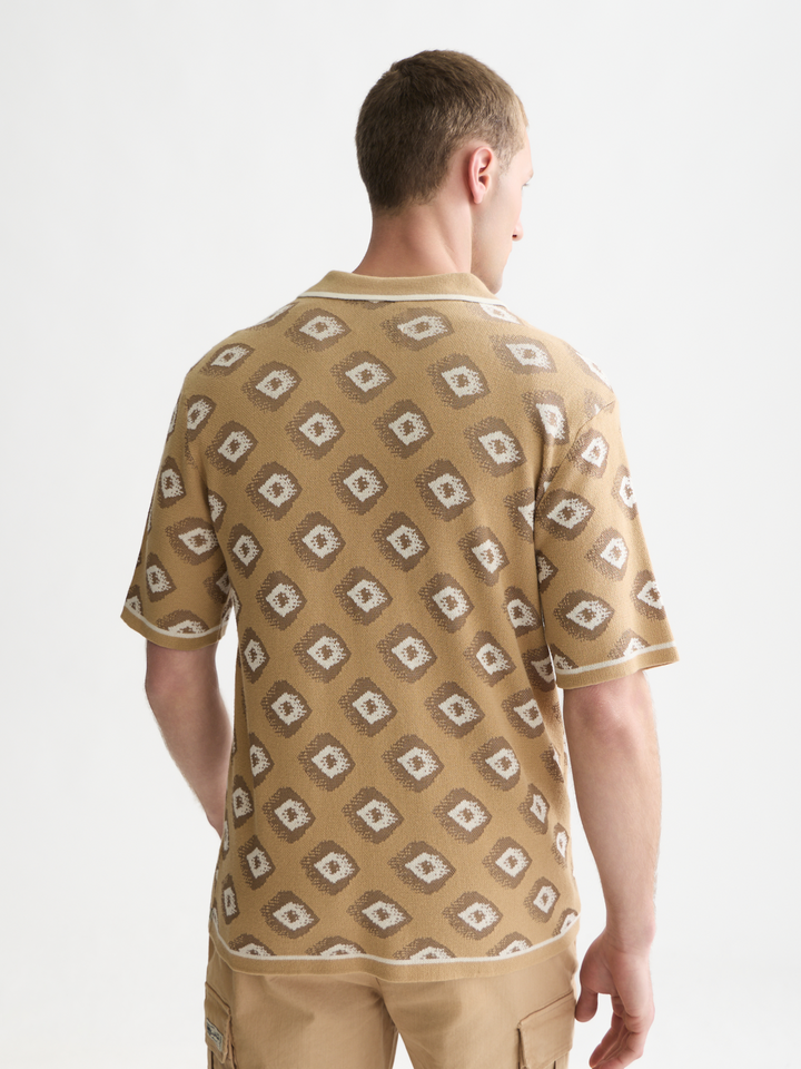 Jacquard knitted short sleeved shirt