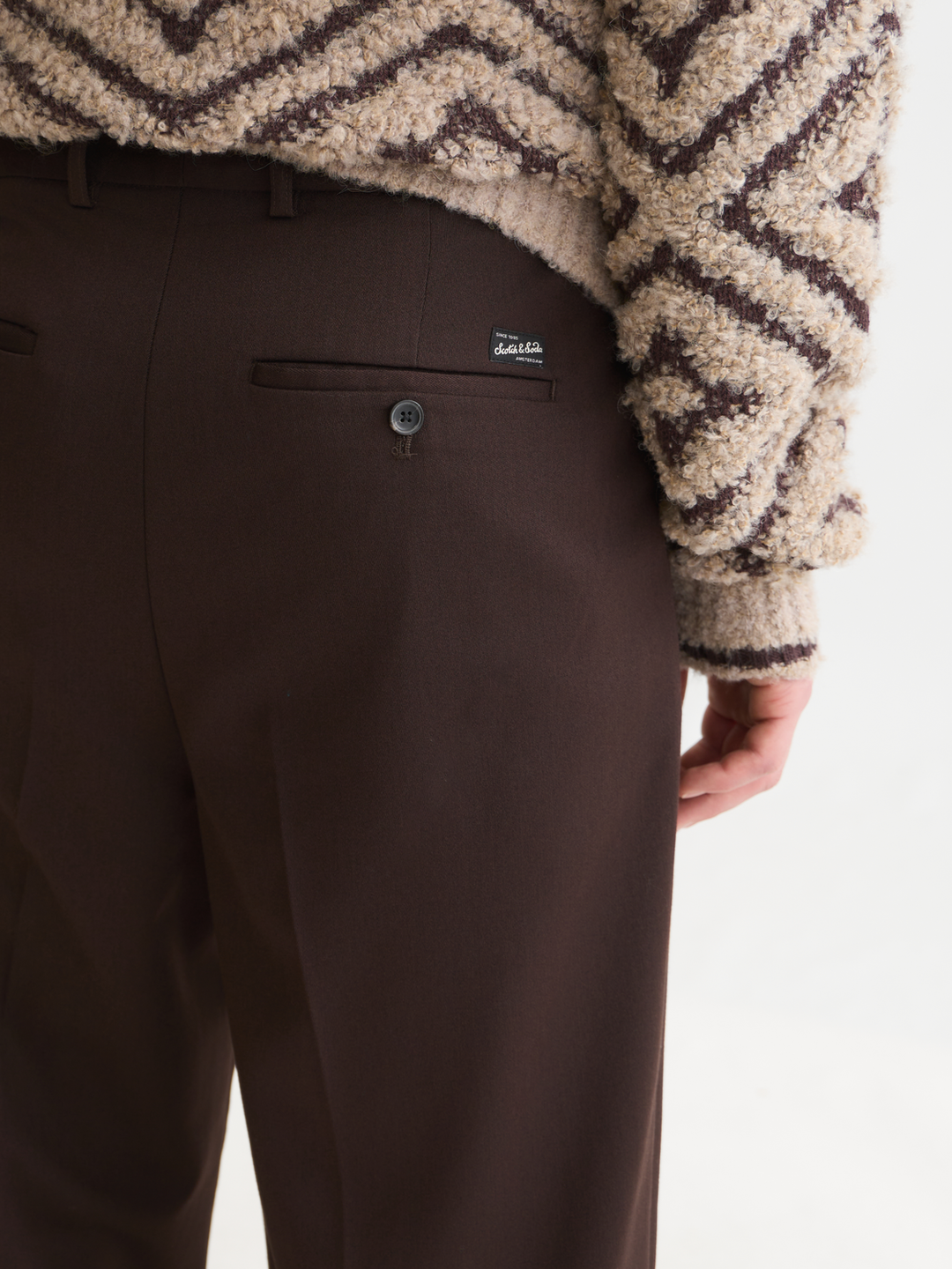 Pleated wool-blend relaxed straight-fit chino