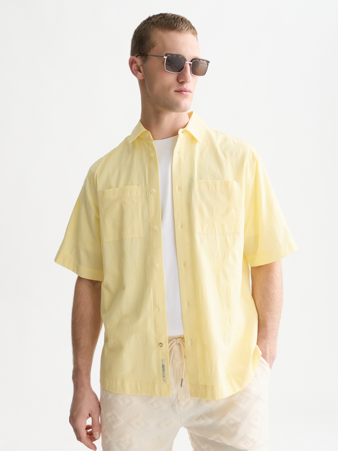 Jacquard short sleeved relaxed-fit shirt