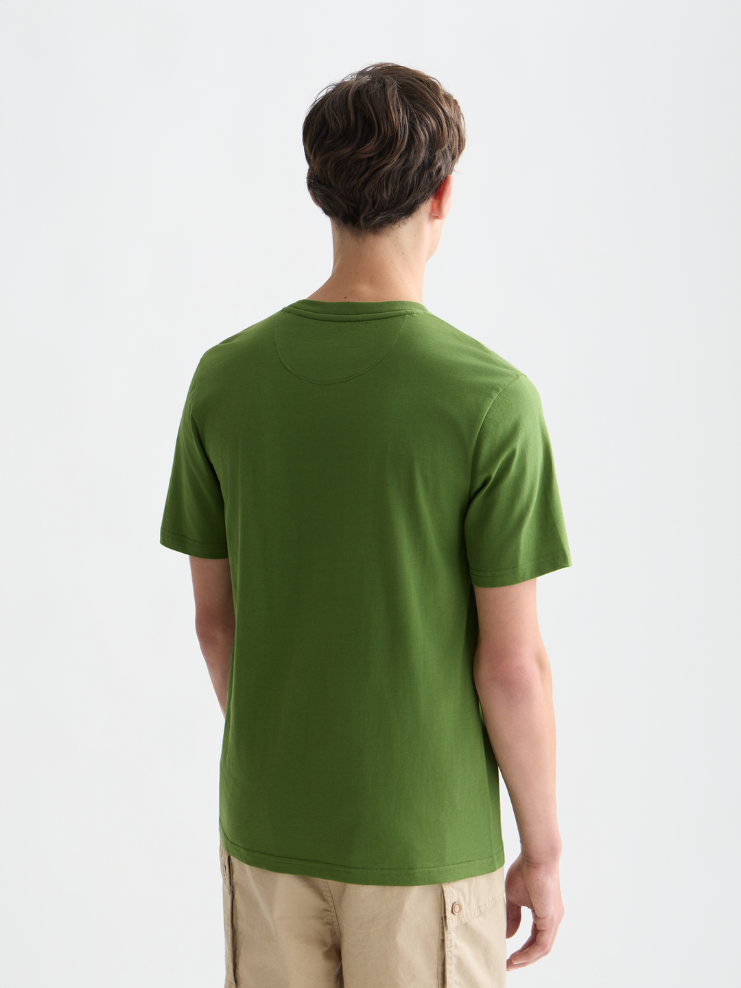 Seasonal core chest logo Tshirt