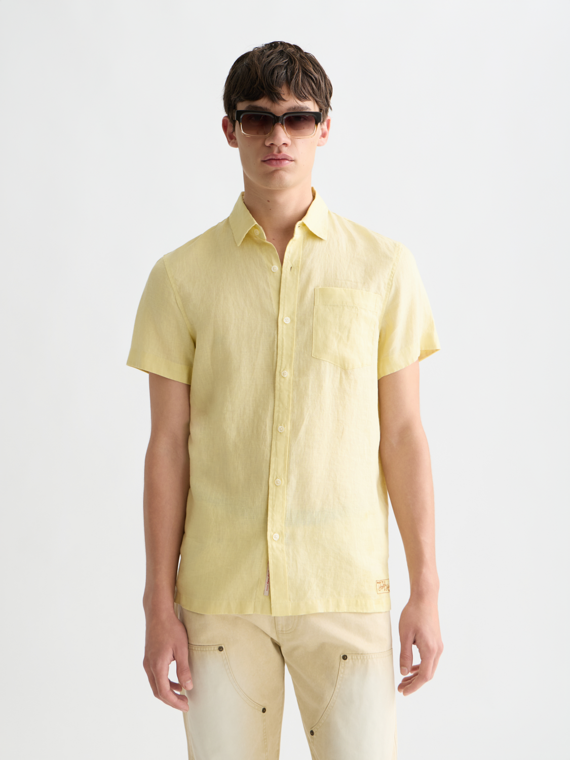Seasonal core linen regularfit shortsleeved shirt