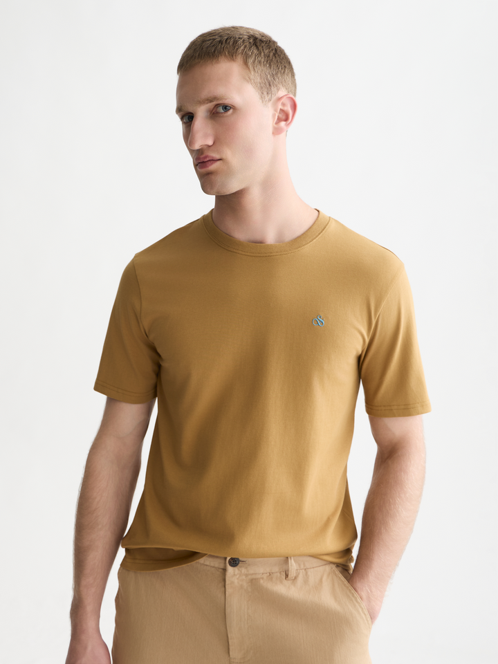 Seasonal core chest logo regularfit Tshirt