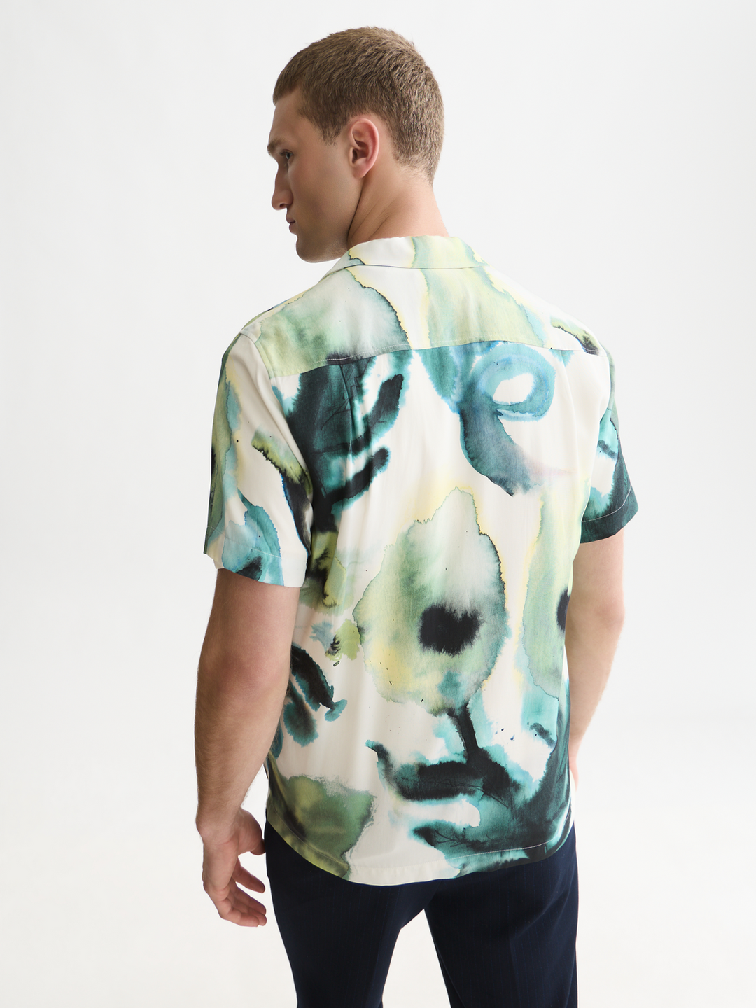 Viscose printed short sleeved regular-fit shirt