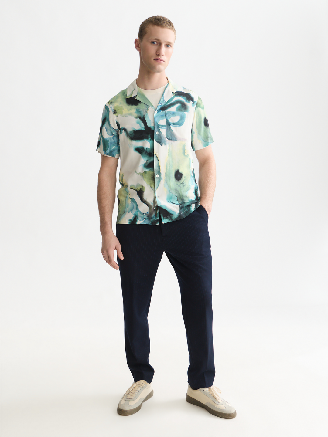 Viscose printed short sleeved regular-fit shirt