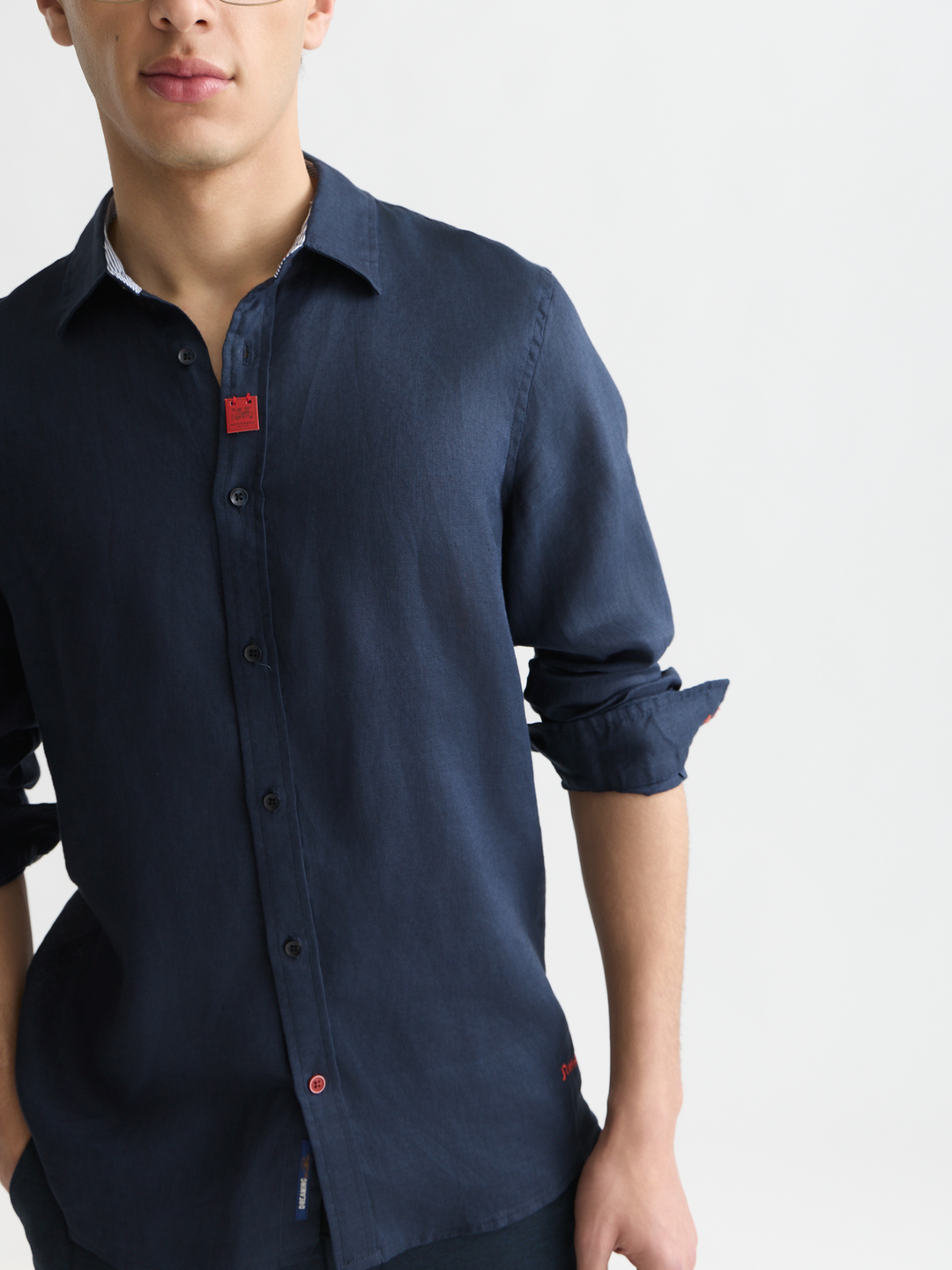 Solid linen regular-fit shirt