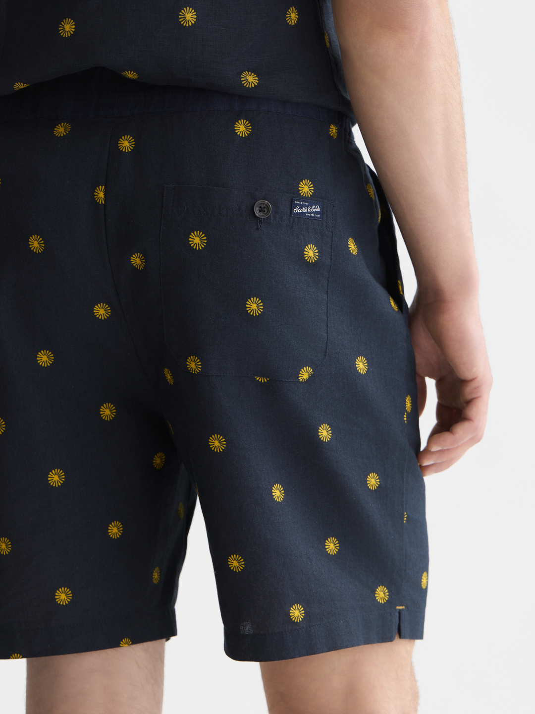 Fave printed linen-blend shorts