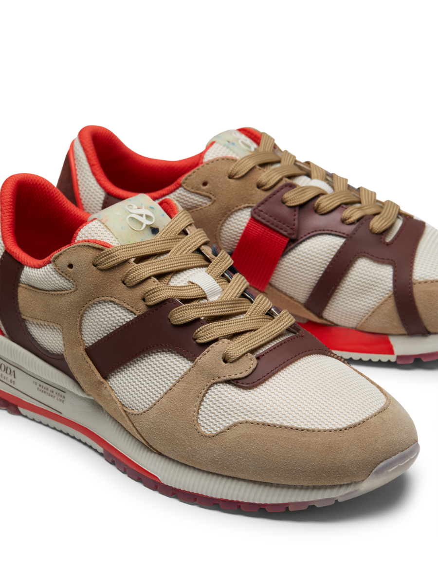 Celest Sneakers