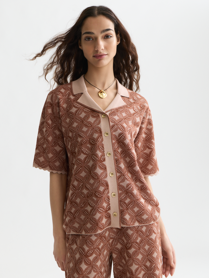 Jacquard knitted short-sleeve shirt