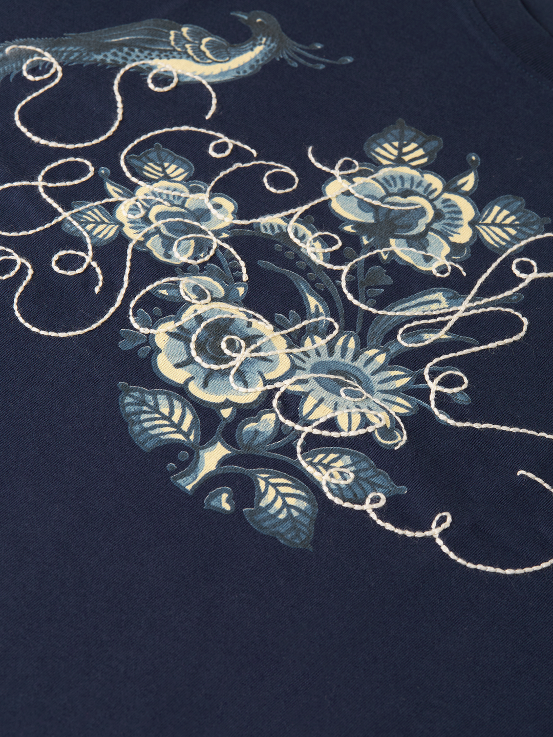 Embroidered detail loose-fit T-shirt