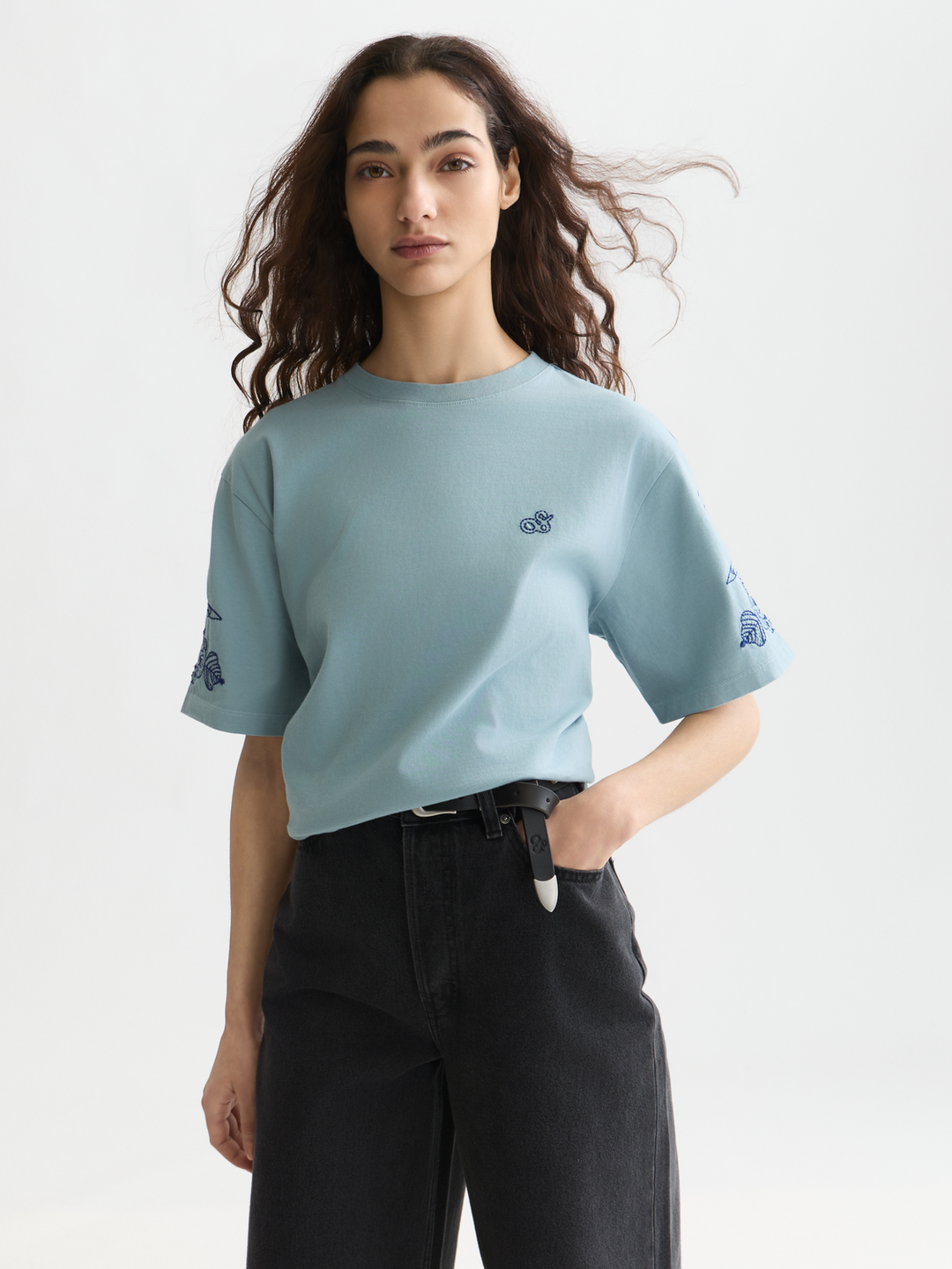 Embroidered loose-fit T-shirt