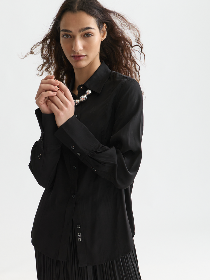 Jacquard tailored-fit shirt