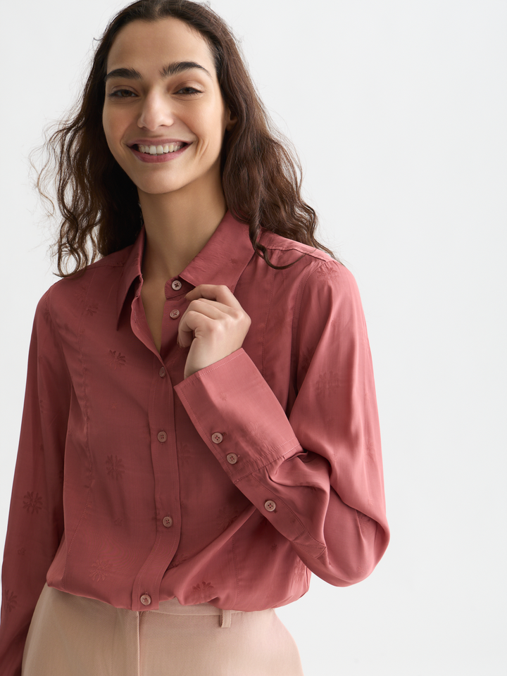 Jacquard tailored-fit shirt