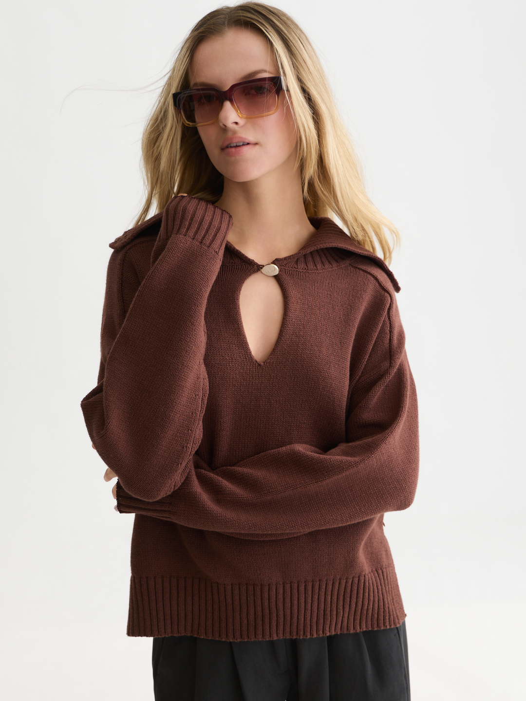 Button detail boxy-fit pullover