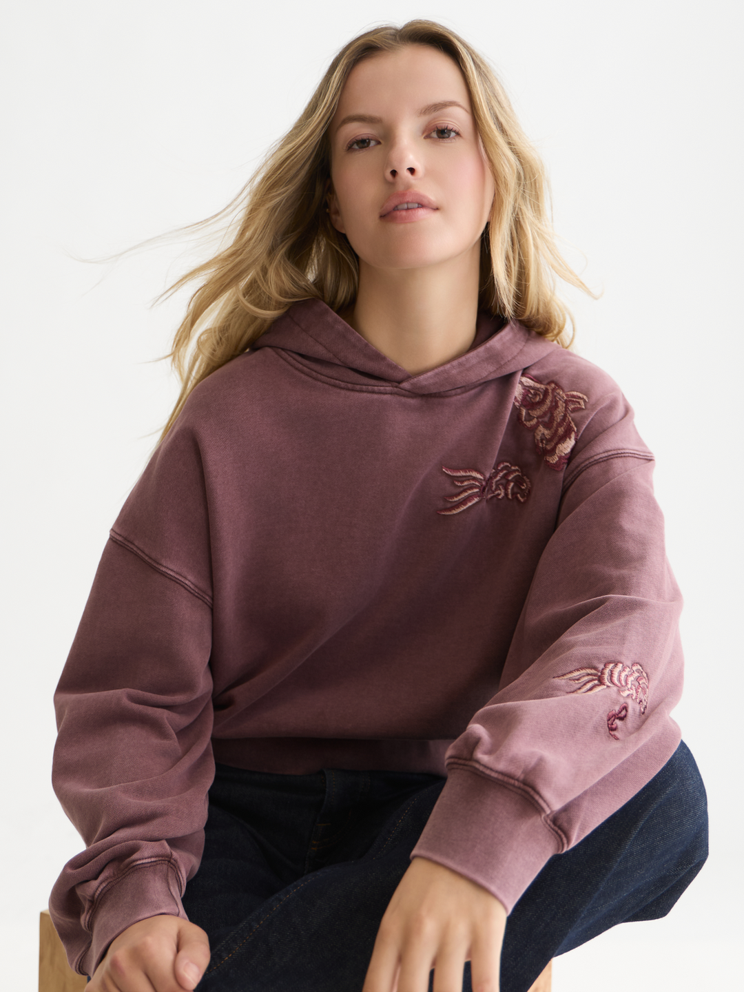 Washed embroidered relaxed-fit hoodie