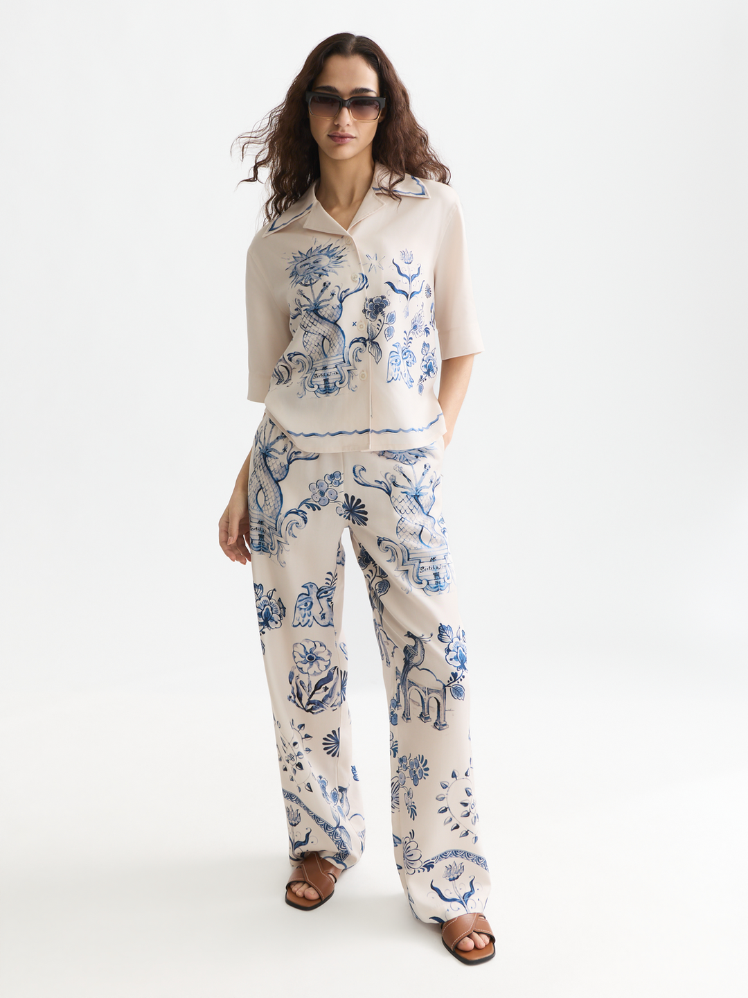 Gia - mid-rise wide-leg printed pull-on pants
